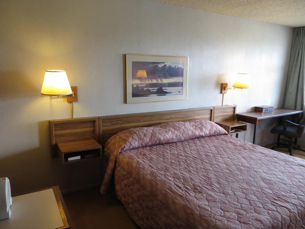 Blythe Inn Room photo